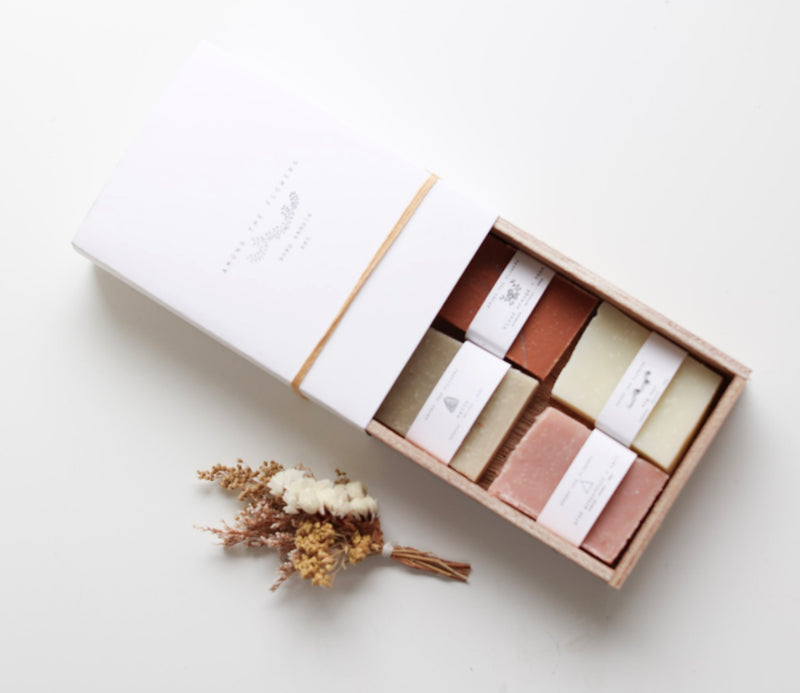 AMONG THE FLOWERS SOAP GIFT